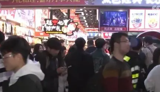 长天新闻丨江右时评：与文化“共舞”，点亮新“夜”态