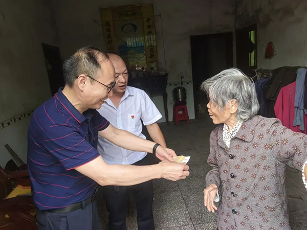 萍乡市林检中心党支部与结对共建对象联合开展“七一”主题党日活动