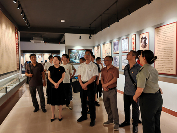 贵溪市委网信中心开展“学英烈·强法纪·践初心”迎七一系列活动