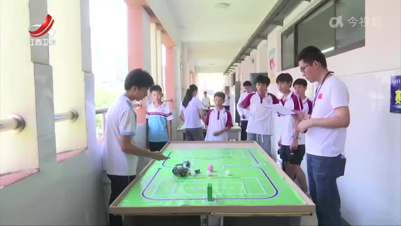 江西省青少年电子制作锦标赛举行