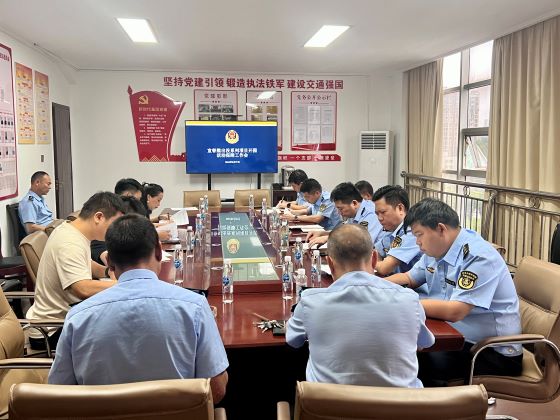 宜春市交通运输执法支队以出租汽车行业服务质量大提升活动赋能文旅产业高质量发展