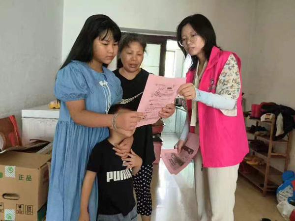 鹰潭月湖：倡文明树新风 移风易俗我先行