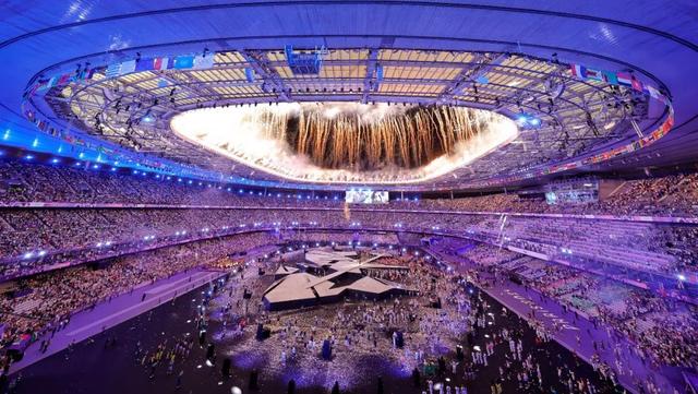 长天新闻丨江右时评：向着体育强国梦想不断前进