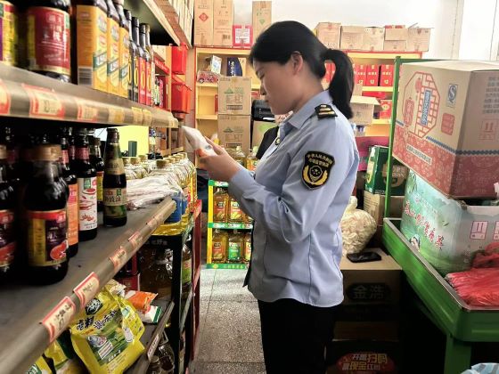 宜春市袁州区：“盐”格监管 守护“舌尖上的安全”