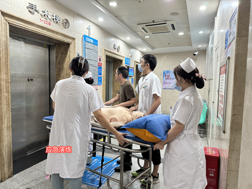 急救演练促提升 护佑生命保安全 景德镇市妇幼保健院开展心肺复苏应急演练