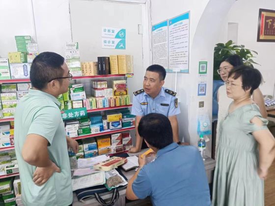 宜春市袁州区市场监管局开展药品安全协同检查