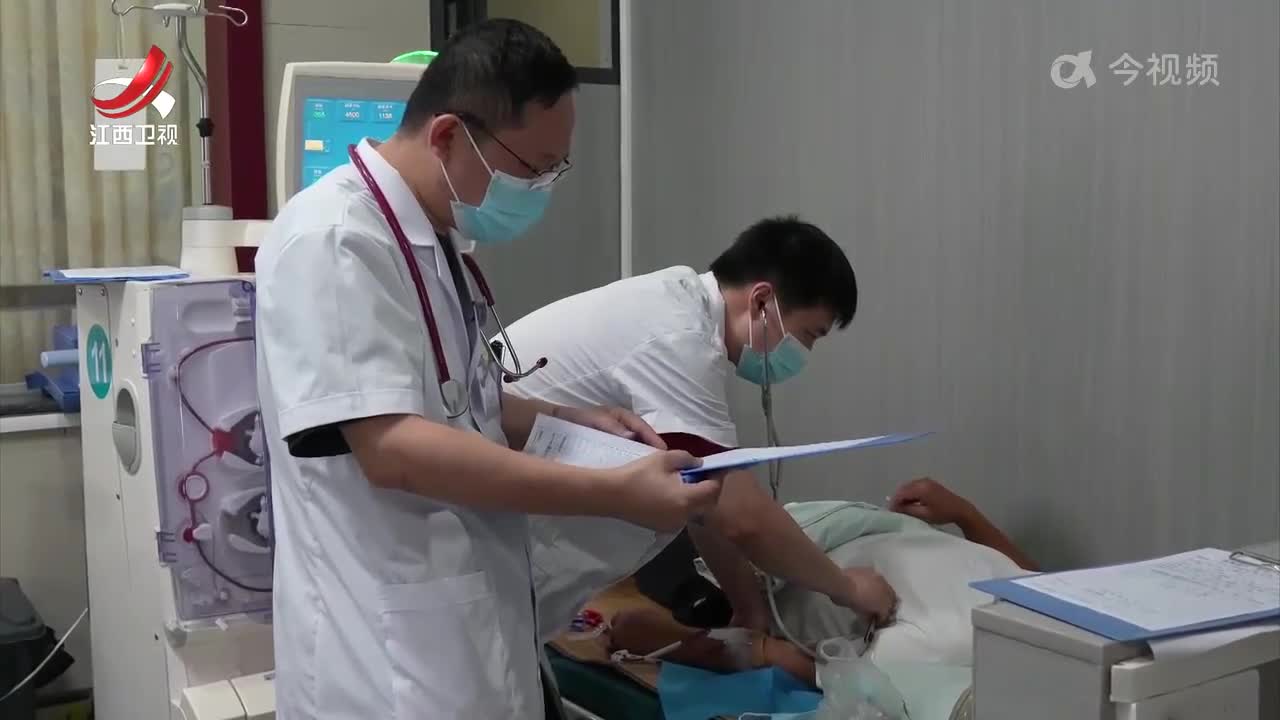 “医”往无前 医者仁心