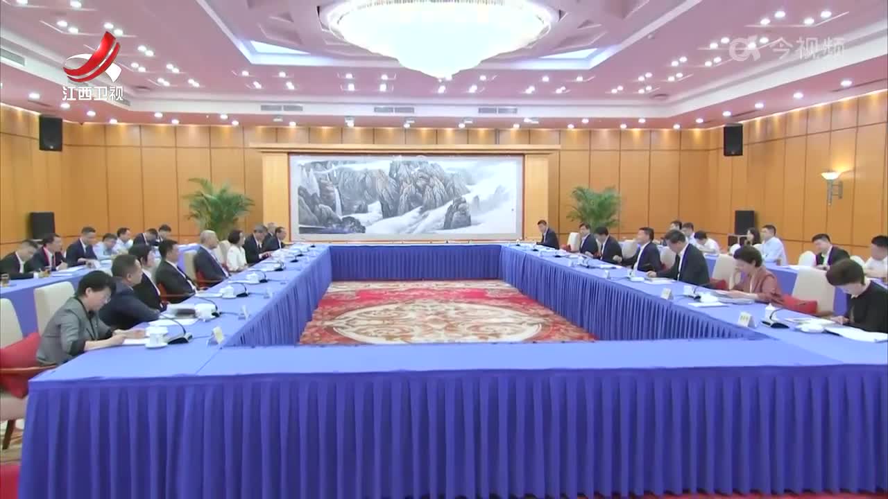 我省与深圳市举行合作交流座谈 尹弘会见孟凡利一行 吴忠琼参加座谈
