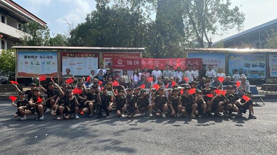 国庆前夕 宜春市袁州区光荣院迎来了不一样的温暖和快乐