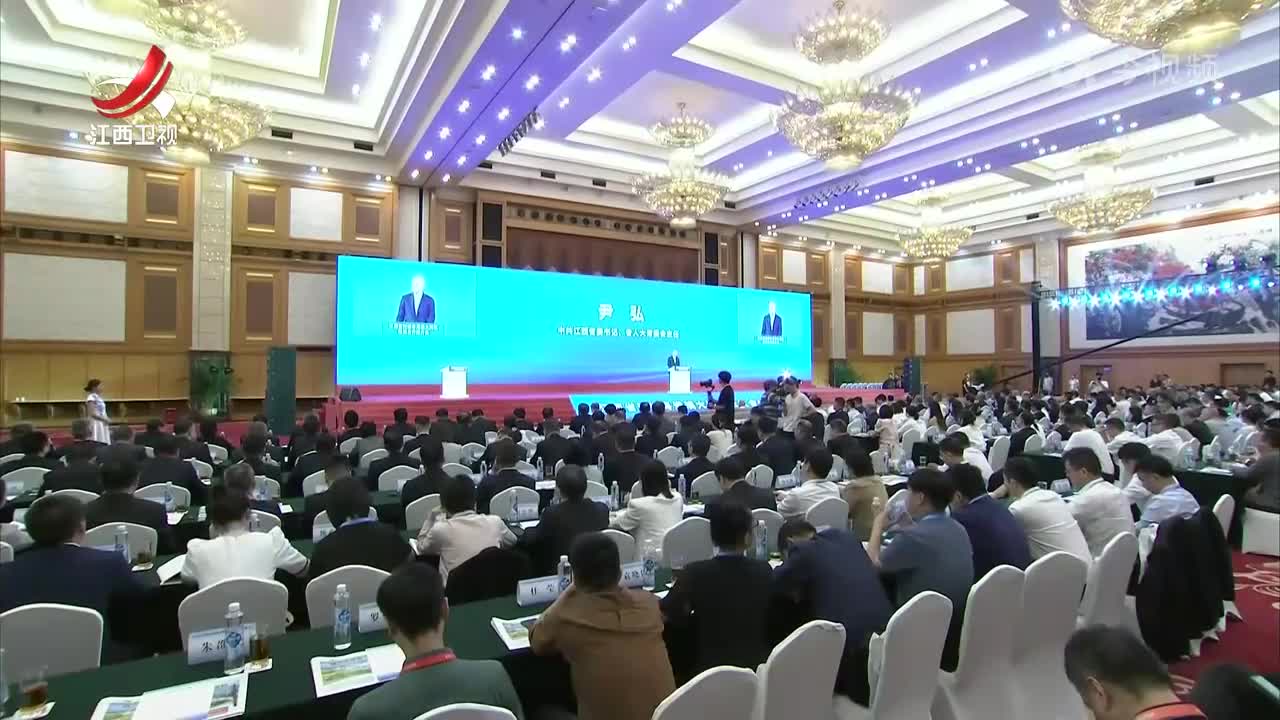 江西省对接粤港澳大湾区经贸合作推介会在深圳举行 尹弘作主旨演讲 吴忠琼参加推介会