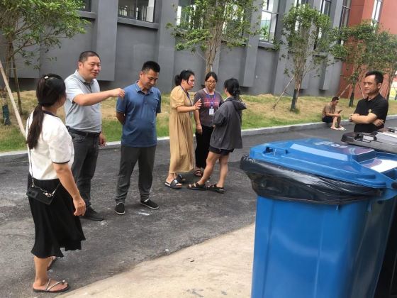 宜春市袁州区渥江镇城乡环境整治办开展垃圾分类专项整治行动