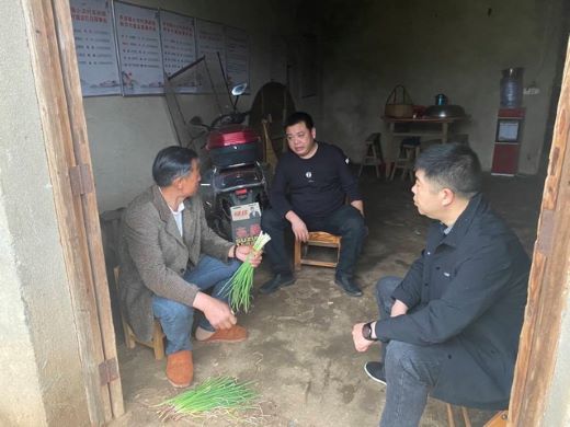 以情为剑 以法为盾——万载县罗城镇“法律明白人”王建峰的调解之路