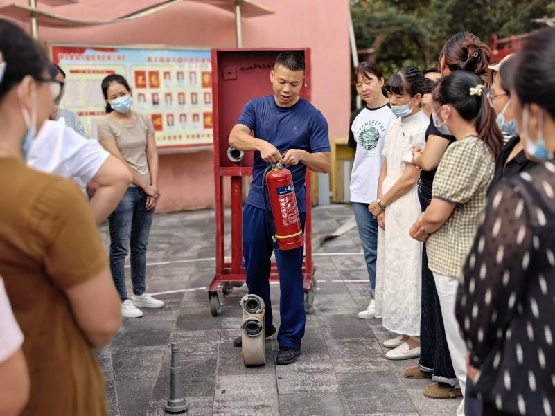 消于起始，防于未然——南丰县幼儿园教职工“一警六员”实操实训