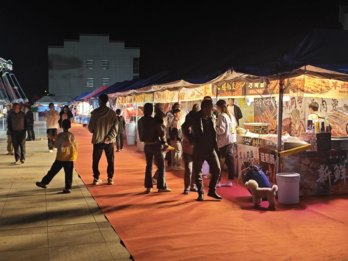 九江市柴桑区马回岭镇：博览优品 畅享美食