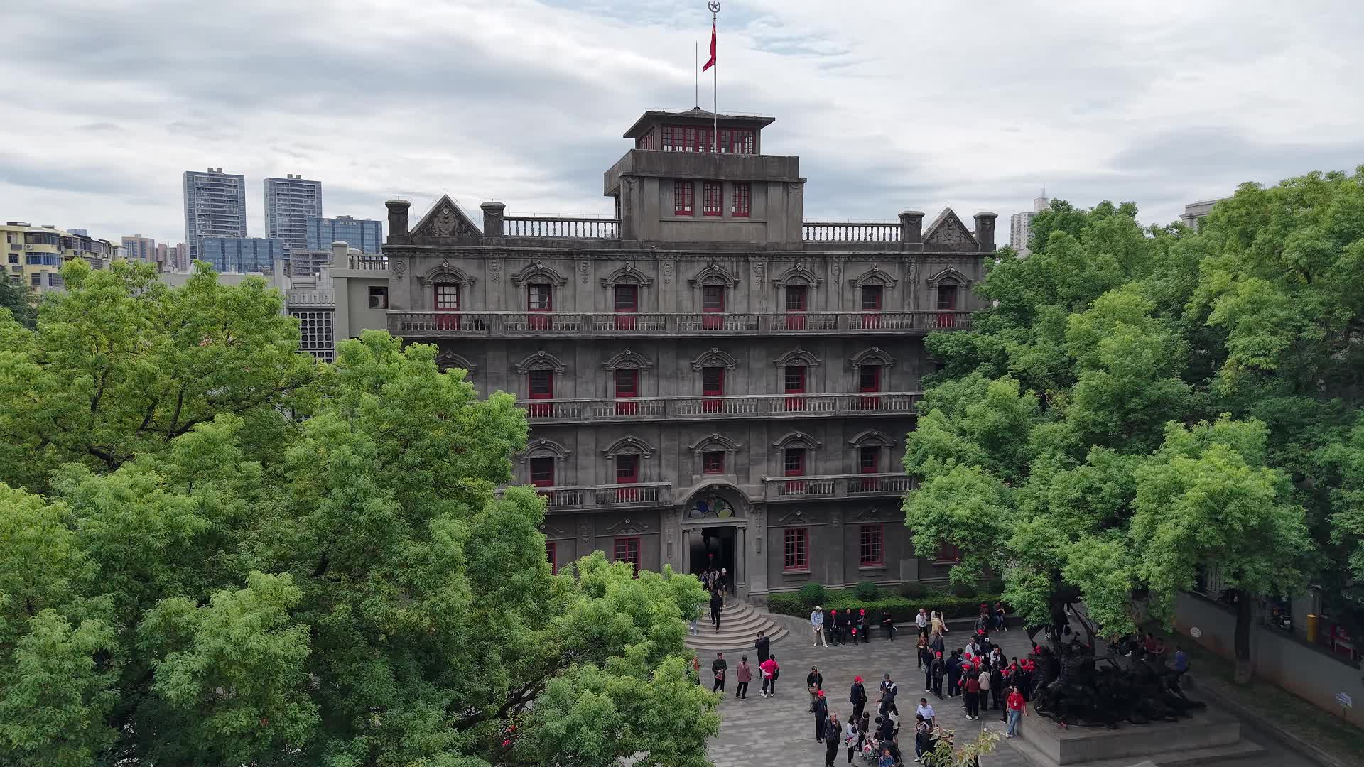 “中华民族共有精神家园建设主题文化活动·江西篇”观摩八一起义纪念馆“传承红色基因，赓续红色血脉”主题宣传教育活动