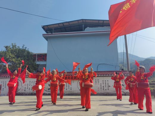 万载县白水乡：重阳节，我们这样过