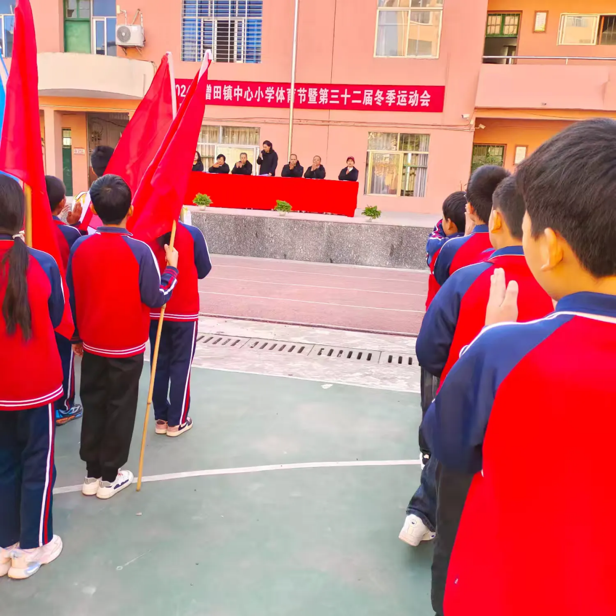 享受运动快乐 绽放生命光彩——2024年乐安县增田中心小学体育节暨第三十二届冬季运动会