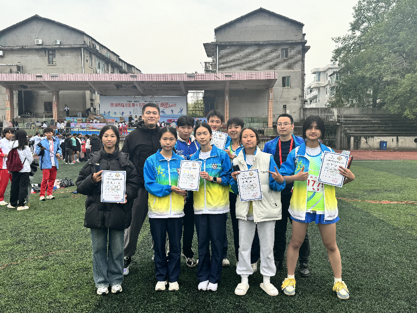 致诚六中展风采，桃李芬芳捷报传——临川六中运动健儿在临川区中小学生运动会上创佳绩