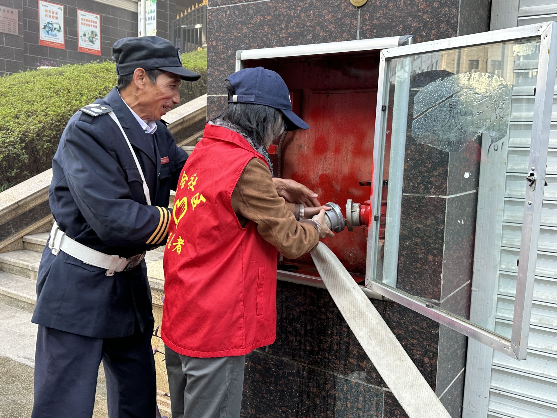 宜丰县和合社区开展“全国消防日”宣传活动