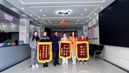 万载县康乐街道“法律明白人” 杨芬：当好“法律明白人” 做好“法律明白事”
