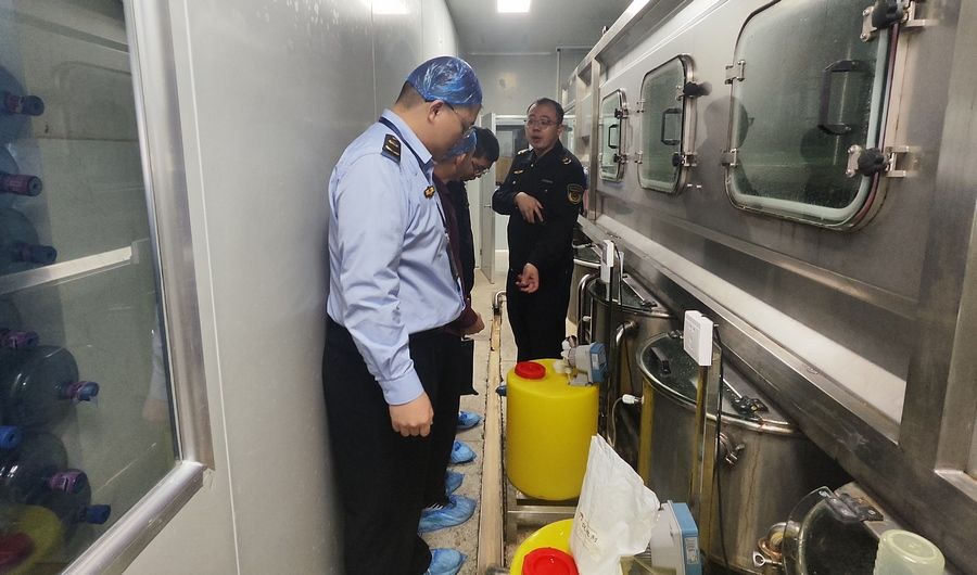 赣州章贡区：桶装水迎“大体检”  守护你的饮水安全
