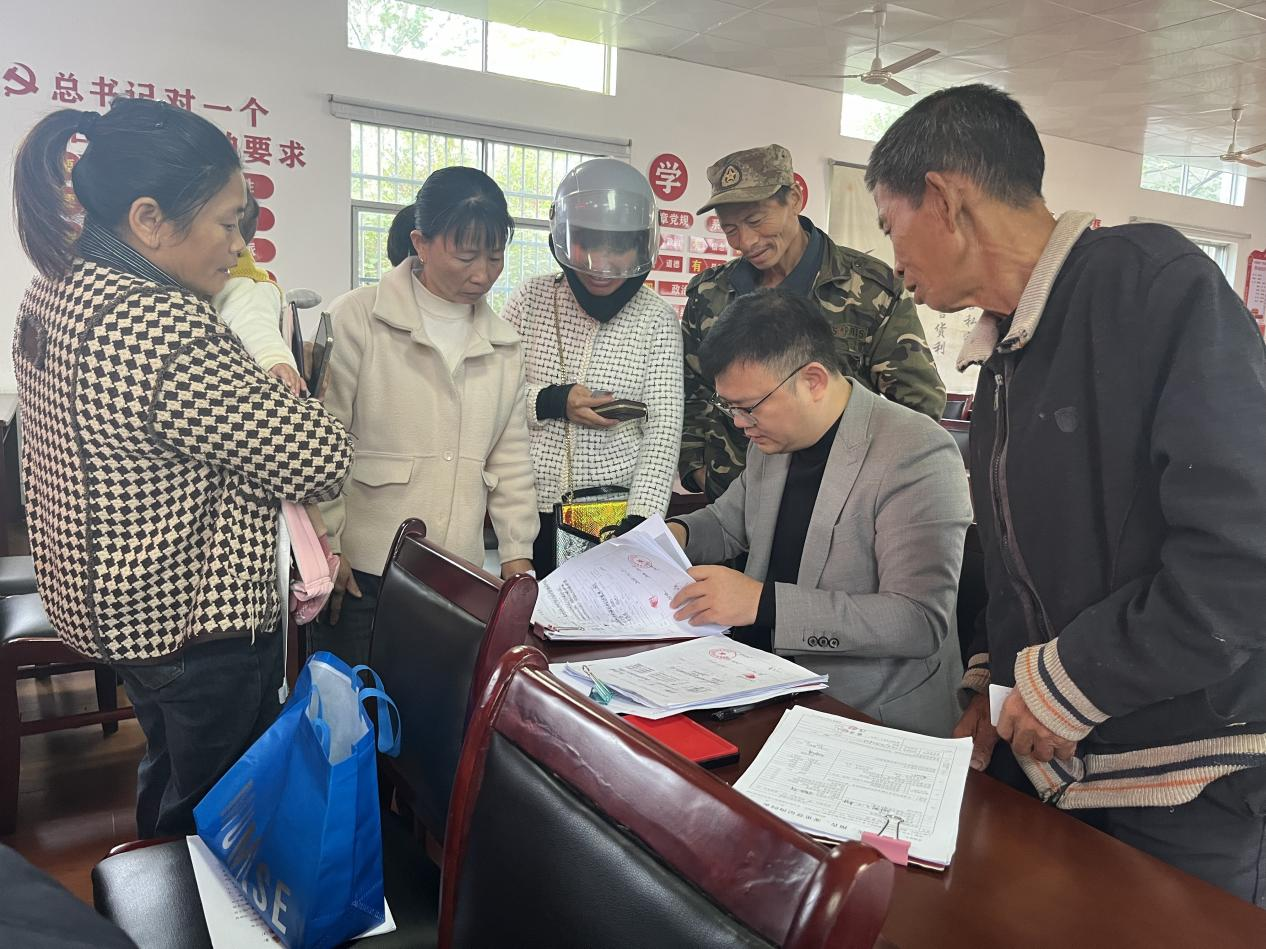 南城县不动产登记中心：推进拆迁安置农房确权登记 为民保驾护航