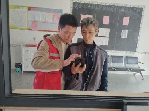 宜春市袁州区水江镇：党员志愿者齐上阵 共筑医保缴费暖心桥