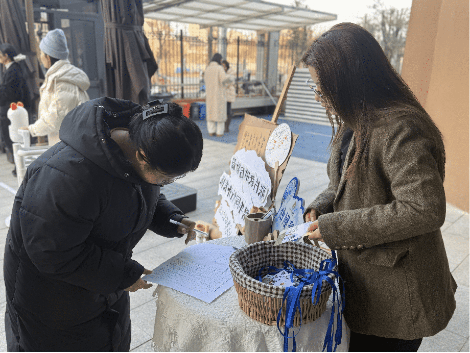 崇仁县第四幼儿园：联片教研启新篇 携手同行齐发展