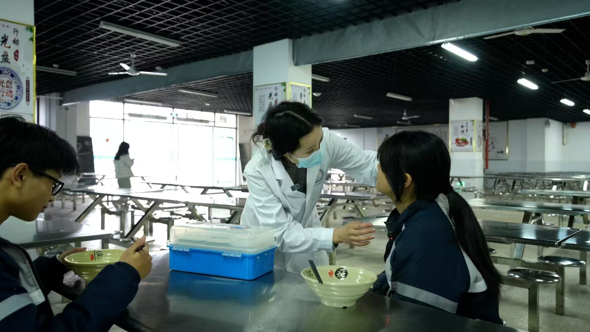 乐安县实验学校开展食品安全突发事件应急演练活动