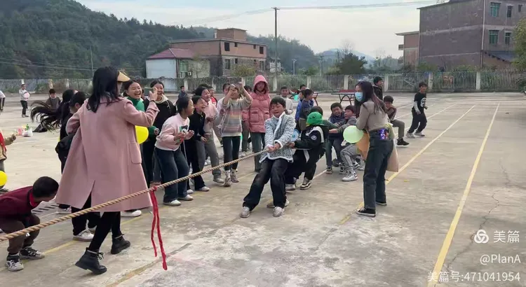 落实“双减”政策，推进“五项管理”，促进体质健康——东乡区王桥镇小学第一届趣味运动会