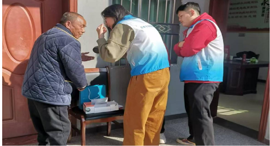 乐安县南村乡：寒冬送暖，情系老兵——解决老兵无声的困扰