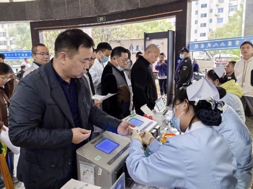 宜春市袁州区：热血汇聚，点亮生命之光