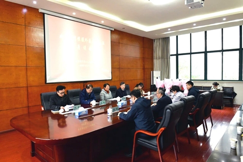 景德镇市第二人民医院召开座谈会欢送援外医疗队出征