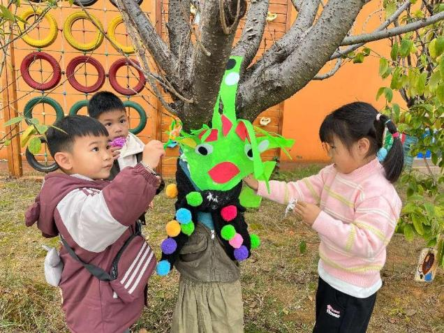 崇仁县第一幼儿园：大雪知冬意 童心暖寒冬