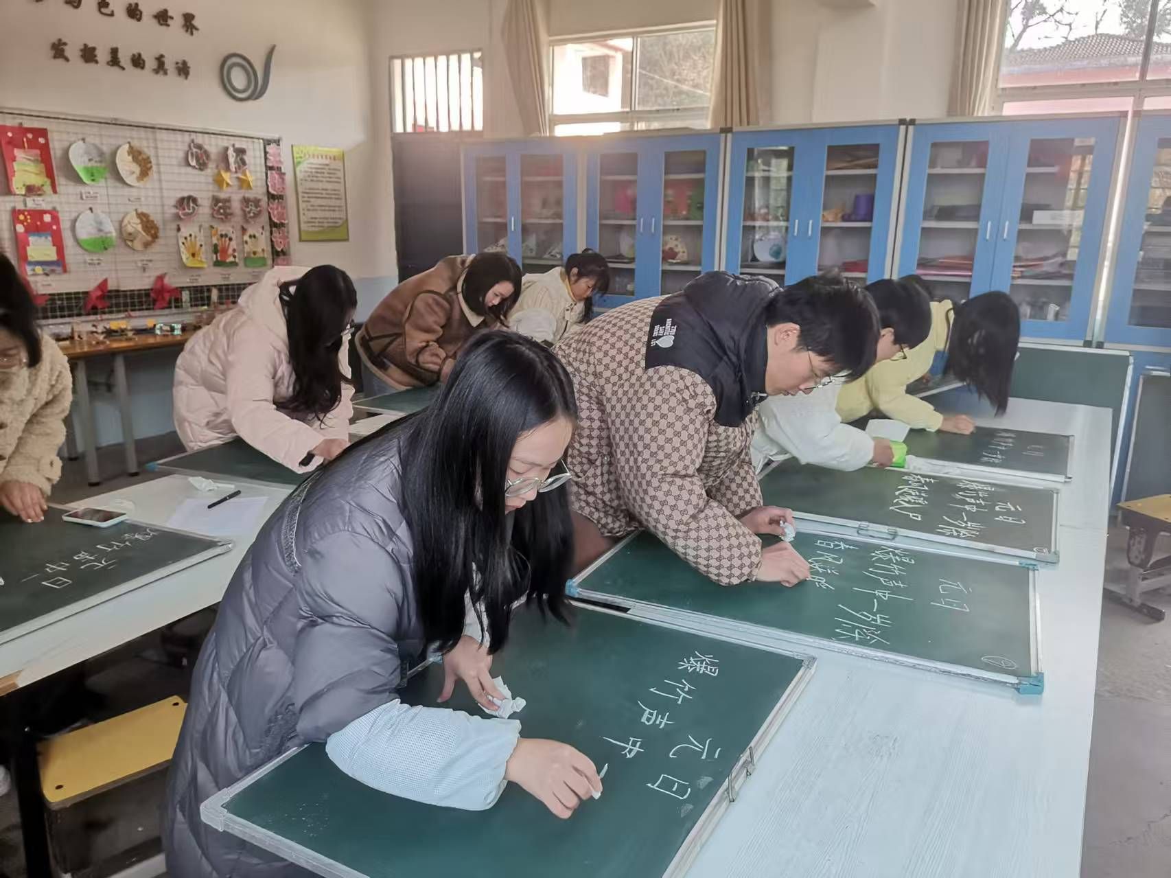 展技能风采，秀芳馨德美——南城县洪门镇中心小学举行青年教师基本功展示活动