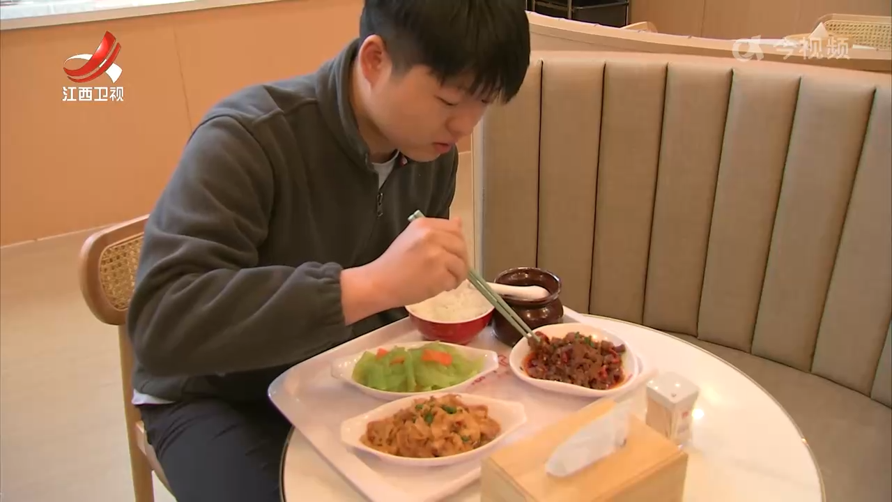 江西首批高铁热链餐饮上线