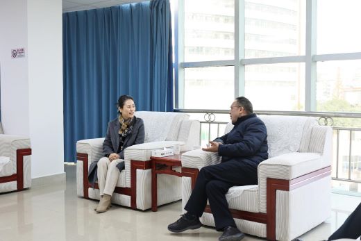 吴凯萍一行调研农工党宜春市中医院支部组织建设工作