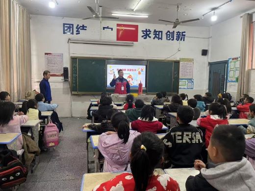 宜春市袁州区三阳镇：消防宣讲进校园 筑牢师生“防火墙”