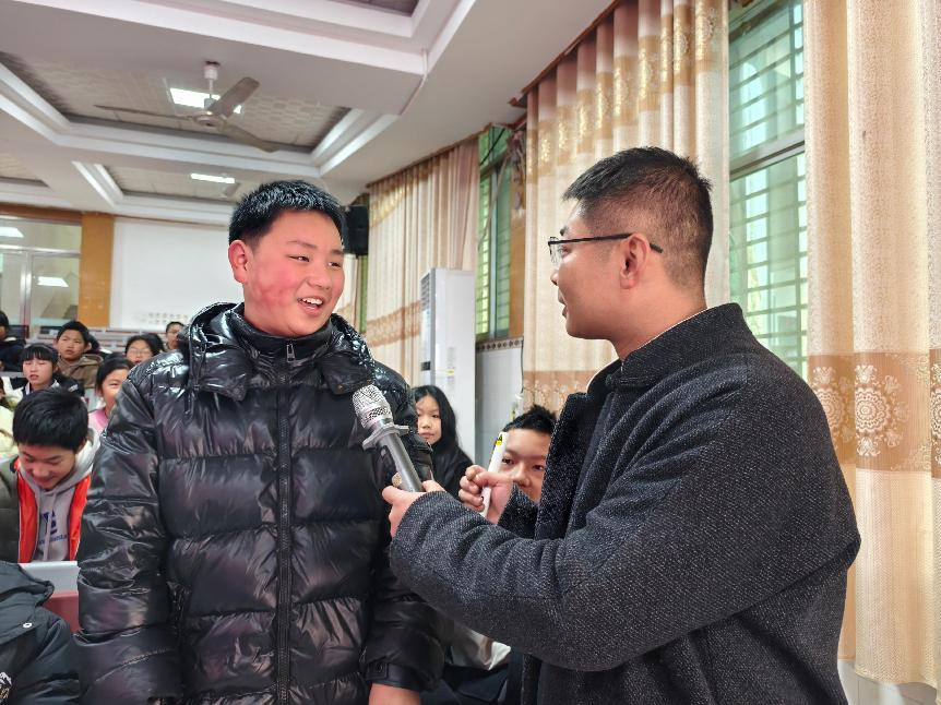 金溪县锦绣中学“心宇讲堂”第二期——陆九渊平凡而非凡人生