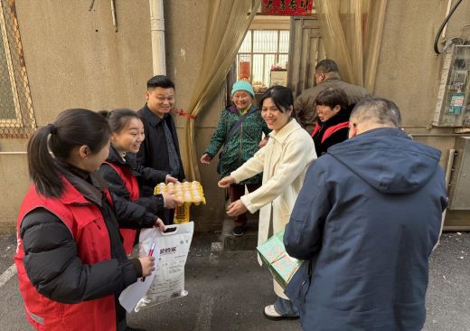 丰城市剑光街道：寒冬走访暖人心 情系群众解民忧