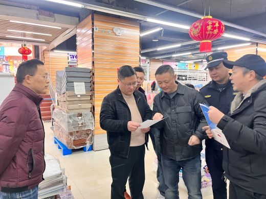 丰城市剑光街道：筑牢安全防线 欢度祥和春节