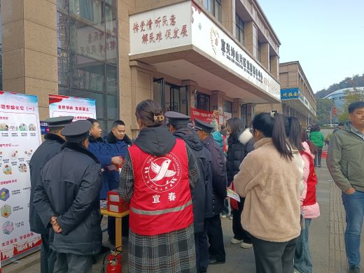 宜春市宜阳新区官园街道宜兴坤山片区：普及消防知识 筑牢安全防线