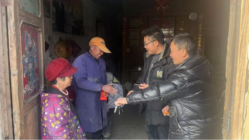 乐安县牛田镇：真情关爱送温暖