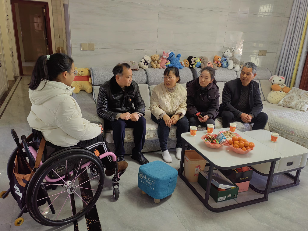 “家”期有约 携爱而“访”——南城实验中学九年级寒假暖心家访活动