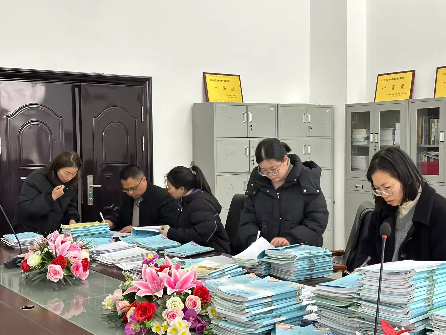 辛勤耕耘结硕果，砥砺奋进谱新篇——南城实验中学期末教学常规检查