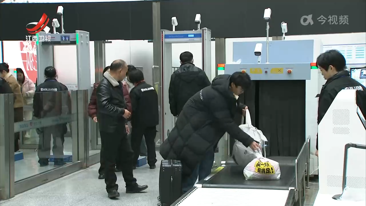 出行热度不减 中短途客流持续攀升