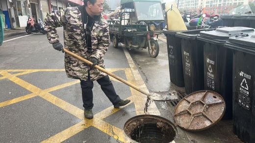 宜春铜鼓：农贸市场的“管道保卫战” 守护舌尖上的卫生