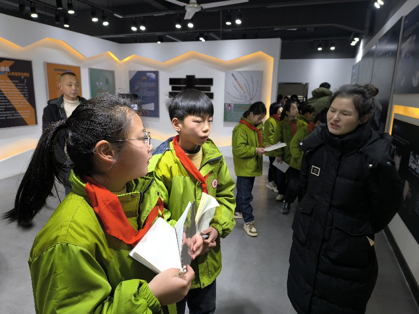 走进禁毒教育基地，筑牢识毒防毒防线