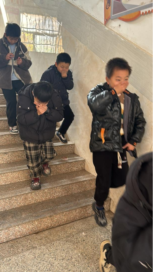 消防进校园，安全润童心——崇仁县马鞍镇中心小学关工委
