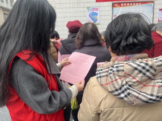 丰城市剑光街道坪家湖社区开展“关爱野生动物 人与自然共存”宣传活动